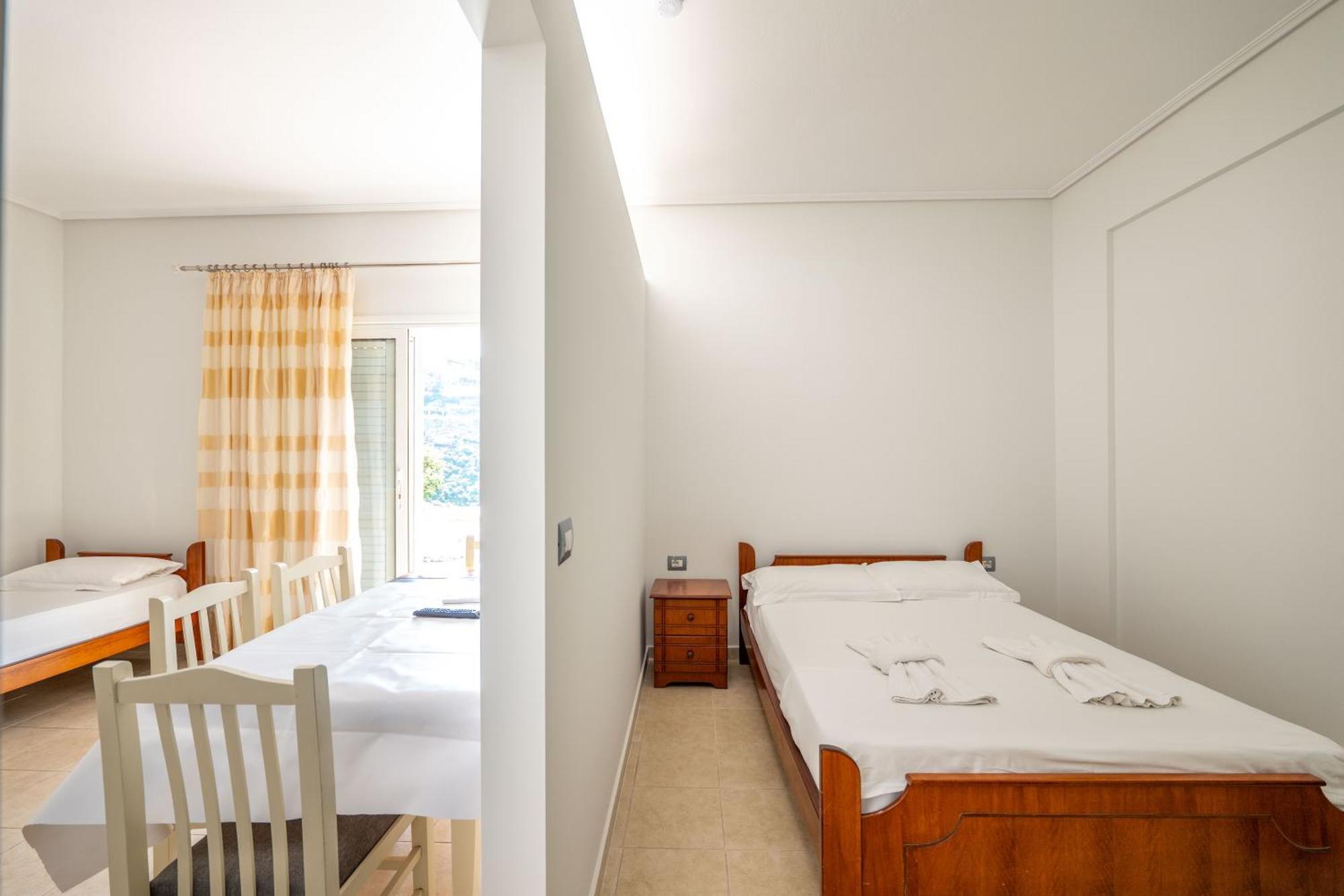 Vila Celi Sarande Ngoại thất bức ảnh